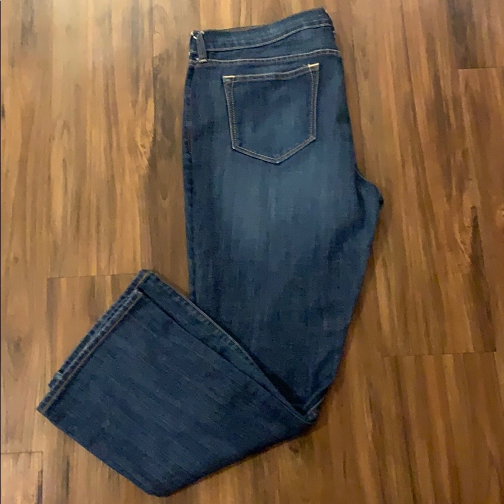 Women’s Old Navy Jeans, The Diva, Size 16